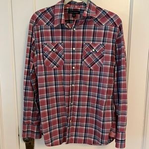 Men’s Banana Republic casual button-down shirt in perfect condition.